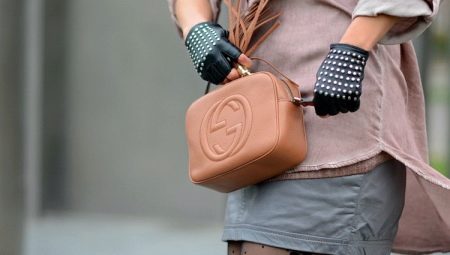 Як почистити шкіряну сумку в домашніх умовах? 28 фото Чим відтерти білу модель з натуральної шкіри, як відтерти жирне пляма з світлого шкірозамінника