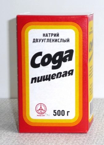 Як почистити срібне кільце? 25 фото Як відчистити сережки та інші прикраси з срібла в домашніх умовах