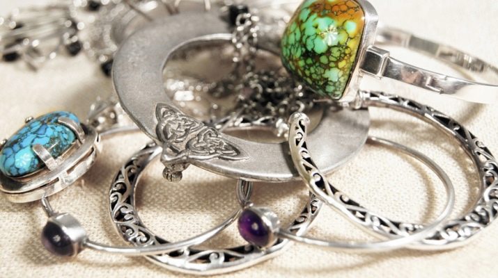 Як почистити срібне кільце? 25 фото Як відчистити сережки та інші прикраси з срібла в домашніх умовах