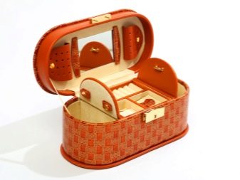 Як почистити срібне кільце? 25 фото Як відчистити сережки та інші прикраси з срібла в домашніх умовах