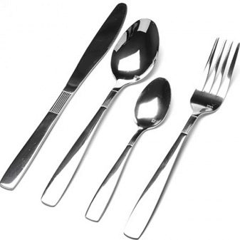 Як почистити столові прилади? Чистка мельхіорових ложок в домашніх умовах. Як очистити срібні виделки? Чим відмити прилади від застарілого жиру і чайного нальоту?