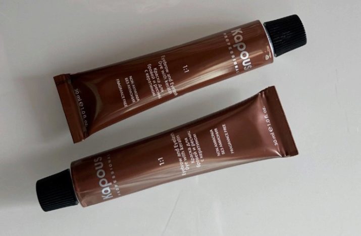 Як пофарбувати вії в домашніх умовах? Як самій собі нафарбувати вії фарбою, щоб вони були довгими і пишними? Фарбування будинку