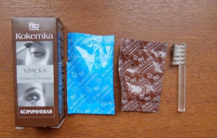 Як пофарбувати вії в домашніх умовах? Як самій собі нафарбувати вії фарбою, щоб вони були довгими і пишними? Фарбування будинку