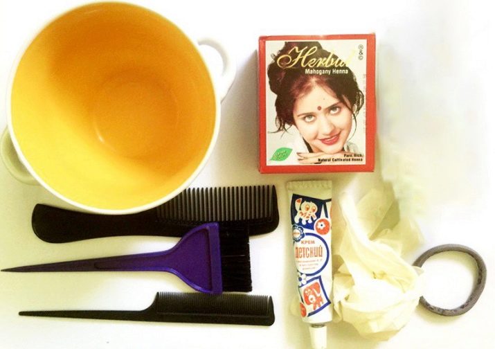 Як пофарбувати волосся хною? 57 фото Як її правильно розводити і наносити в домашніх умовах? Як часто можна фарбувати волосся?
