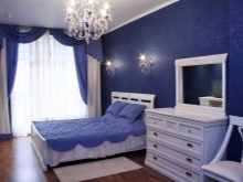 Які шпалери вибрати для спальні? 71 фото Які матеріали краще підійдуть для спальні? Варто клеїти в такій кімнаті вінілові та флізелінові шпалери?
