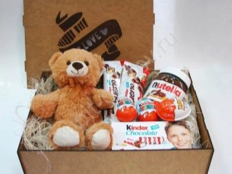 Як упакувати солодощі в подарунок? Як красиво оформити імбирні пряники, домашнє печиво у банку, кекси в подарунок своїми руками?