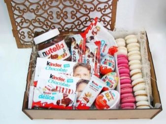 Як упакувати солодощі в подарунок? Як красиво оформити імбирні пряники, домашнє печиво у банку, кекси в подарунок своїми руками?