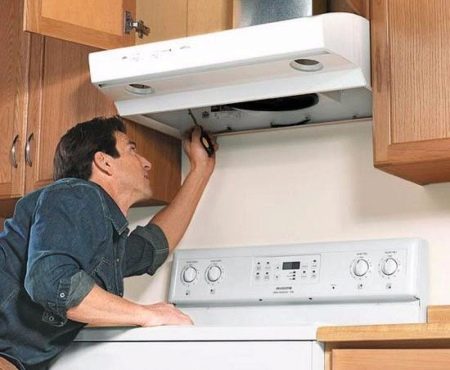 Як відмити витяжку від жиру в домашніх умовах? 36 фото Як почистити решітку і фільтр на витяжці в кухні легко, швидко і без турбот