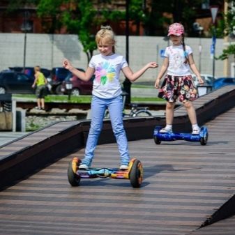 Як вибрати гироскутер для дитини 7-8 років? 20 фото Огляд кращих дитячих гироскутеров для дівчаток і хлопчиків. Чим вони корисні?