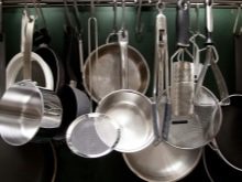 Яку посуд можна використовувати в мікрохвильовці? 25 фото Скляна і залізниця, керамічна та інший посуд. Що не можна ставити?