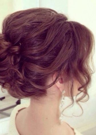 Зібрані зачіски на довге волосся (46 фото): красиві забрані і полусобранные варіанти зачісок, прості вечірні укладки