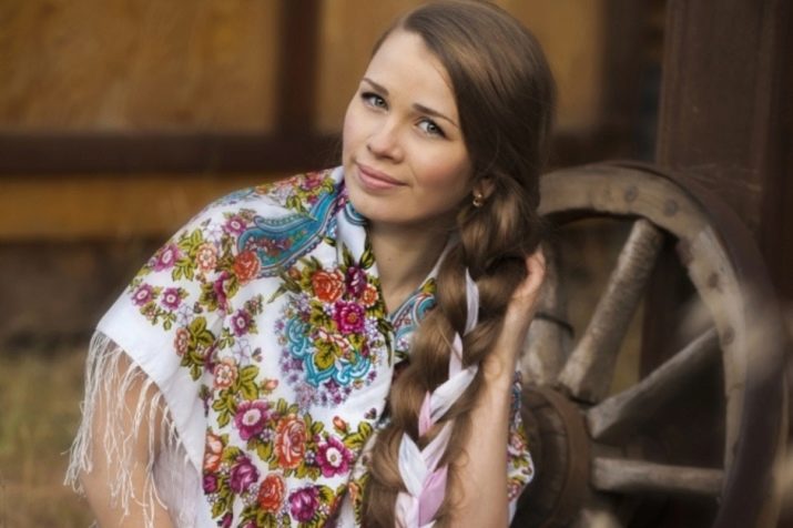 Зібрані зачіски на довге волосся (46 фото): красиві забрані і полусобранные варіанти зачісок, прості вечірні укладки