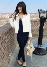 З чим носити біле пальто (89 фото): до коліна, короткий, образи з білим пальто, з якою взуттям можна носити