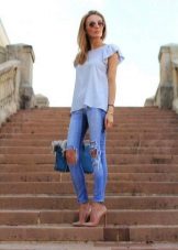 З чим носити бежеві туфлі (64 фото): чи можна носити з чорними колготками, з якими предметами гардероба краще надіти