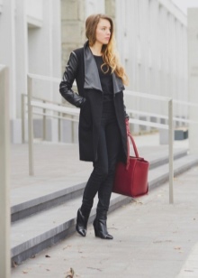 З чим носити червону сумку (95 фото): влітку лакову та шкіряну через плече жінкам, маленькі і спортивні, стильні образи