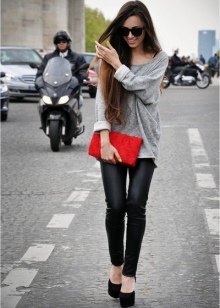 З чим носити червону сумку (95 фото): влітку лакову та шкіряну через плече жінкам, маленькі і спортивні, стильні образи