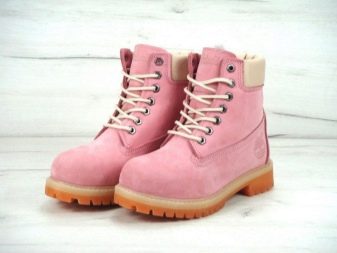 З чим носити «тімберленди»? Поєднання з джинсами і спортивними штанами, зелених і рудих, чорних та білих, блакитних і жовтих черевик