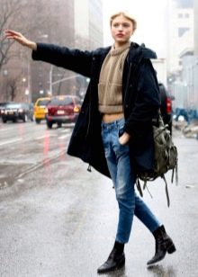 З чим носити жіночі черевики челсі? 78 фото Поєднання челсі без каблука з спідницею і сукнею, брюками і джинсами