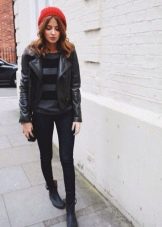 З чим носити жіночі черевики челсі? 78 фото Поєднання челсі без каблука з спідницею і сукнею, брюками і джинсами