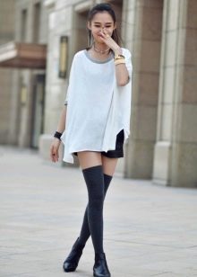 З чим носити жіночі черевики челсі? 78 фото Поєднання челсі без каблука з спідницею і сукнею, брюками і джинсами