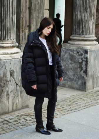 З чим носити жіночі черевики челсі? 78 фото Поєднання челсі без каблука з спідницею і сукнею, брюками і джинсами