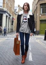 З чим носити жіночі черевики челсі? 78 фото Поєднання челсі без каблука з спідницею і сукнею, брюками і джинсами