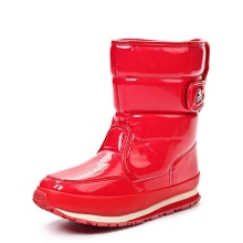 З чим носити жіночі дутики (54 фото): з пальто або курткою, зимові білі і чорні моделі з шубою і сукнею, з пуховиком і спідницею