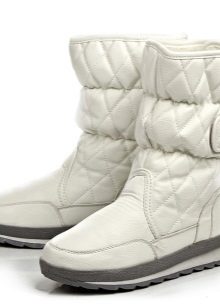 З чим носити жіночі дутики (54 фото): з пальто або курткою, зимові білі і чорні моделі з шубою і сукнею, з пуховиком і спідницею