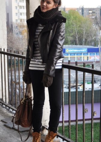 З чим носити жіночі тімберленди? 66 фото Образи з сукнею і спідницею, з пальто і джинсами, з рожевими і чорними черевиками на осінь