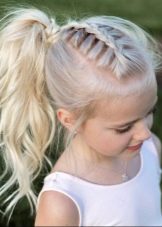 Зачіски для дівчаток на весілля (46 фото): дитячі зачіски на 10-14 років, красиві весільні варіанти для дітей від 5 років