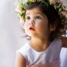 Зачіски для дівчаток на весілля (46 фото): дитячі зачіски на 10-14 років, красиві весільні варіанти для дітей від 5 років