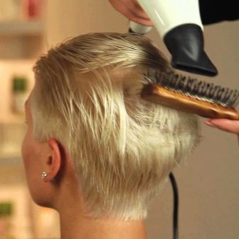 Зачіски для густого волосся (32 фото): жіночі зачіски для дівчат з короткими, довгими волоссям і волоссям середньої довжини. Як правильно укладати?