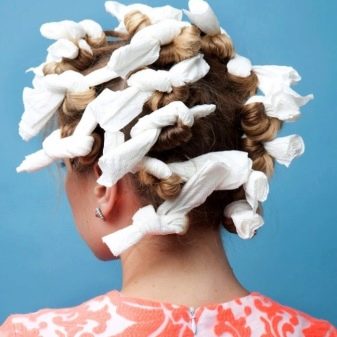 Зачіски на довге тонке волосся (36 фото): швидкі укладання на кожен день на рідкісні волосся своїми руками, красиві і легкі вечірні зачіски