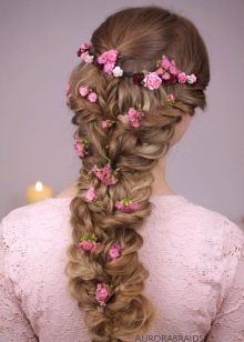 Зачіски на довге тонке волосся (36 фото): швидкі укладання на кожен день на рідкісні волосся своїми руками, красиві і легкі вечірні зачіски