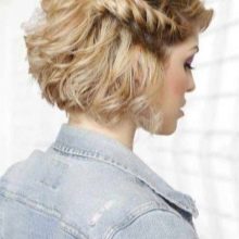 Зачіски на короткі волосся в домашніх умовах (84 фото): як красиво укладати короткі стрижки своїми руками? Покрокові інструкції