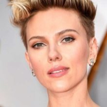 Зачіски на короткі волосся в домашніх умовах (84 фото): як красиво укладати короткі стрижки своїми руками? Покрокові інструкції