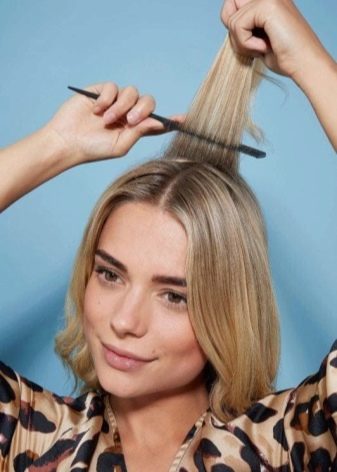 Зачіски на коротке волосся (69 фото): красиві, прості і модні жіночі укладання 2020. Стильні високі й пишні зачіски