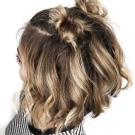 Зачіски на коротке волосся (69 фото): красиві, прості і модні жіночі укладання 2020. Стильні високі й пишні зачіски