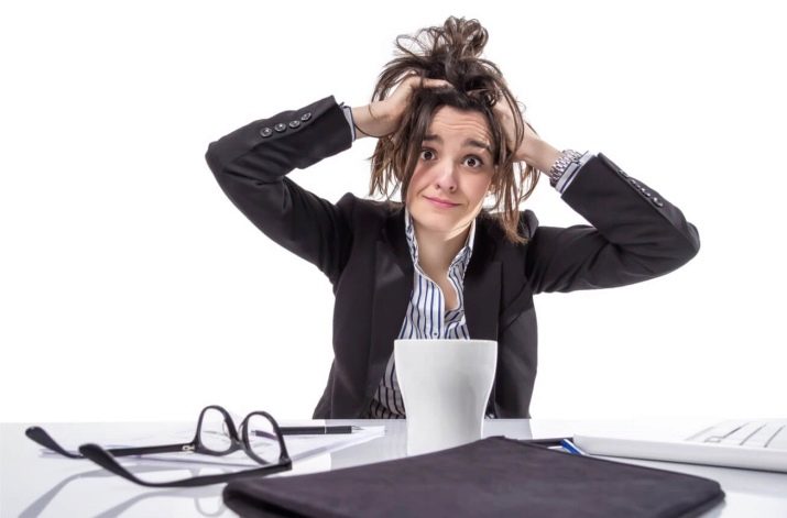 Зачіски на ніч: як можна зробити укладку на вологе і сухе волосся для обсягу з ранку самій собі? Як красиво і легко укласти волосся на ніч?