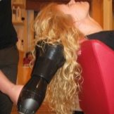 Зачіски на волосся з хімією (45 фото): жіночі стрижки для середніх і коротких волосся з хімічною завивкою. Яку укладку можна зробити?