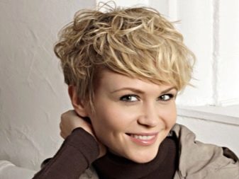 Зачіски на волосся з хімією (45 фото): жіночі стрижки для середніх і коротких волосся з хімічною завивкою. Яку укладку можна зробити?