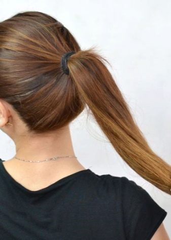 Зачіски з гумками (35 фото): укладання з маленькими силіконовими резиночками і обідком на короткі або довгі волосся