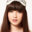 Зачіски з обідком (45 фото): приклади зачісок на середні, довгі і короткі волосся. Як зробити вечірню укладку c обідком з каменів?