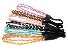 Зачіски з обідком для дівчаток (51 фото): як зробити красиву дитячу зачіску з обідком з квітів покроково? Особливості та поради по виконанню