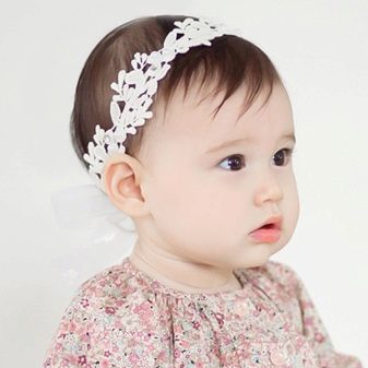 Зачіски з обідком для дівчаток (51 фото): як зробити красиву дитячу зачіску з обідком з квітів покроково? Особливості та поради по виконанню