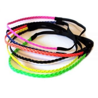 Зачіски з обідком для дівчаток (51 фото): як зробити красиву дитячу зачіску з обідком з квітів покроково? Особливості та поради по виконанню