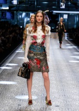 Закриті туфлі (69 фото): з чим носити жіночі моделі з закритими п’ятою і носом