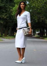 Закриті туфлі (69 фото): з чим носити жіночі моделі з закритими п’ятою і носом