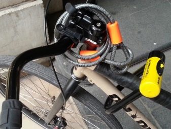 Замок для велосипеда: огляд кращих велозамків. Використання протиугінної ланцюга і кодового замка. Особливості велосипедних замків Abus, Cyclotech та інших