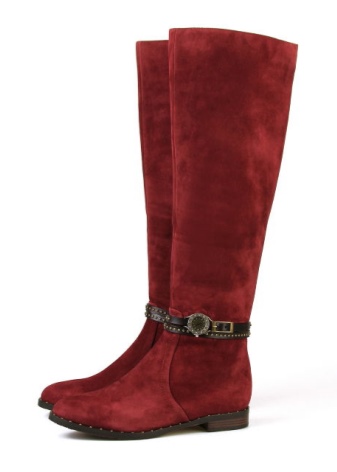 Замшеві чоботи без каблука (52 фото): з чим носити високі сірі і чорні довгі і короткі жіночі моделі із замші